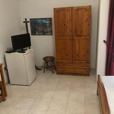Villa Pepeto Durres Albania מראה חיצוני תמונה