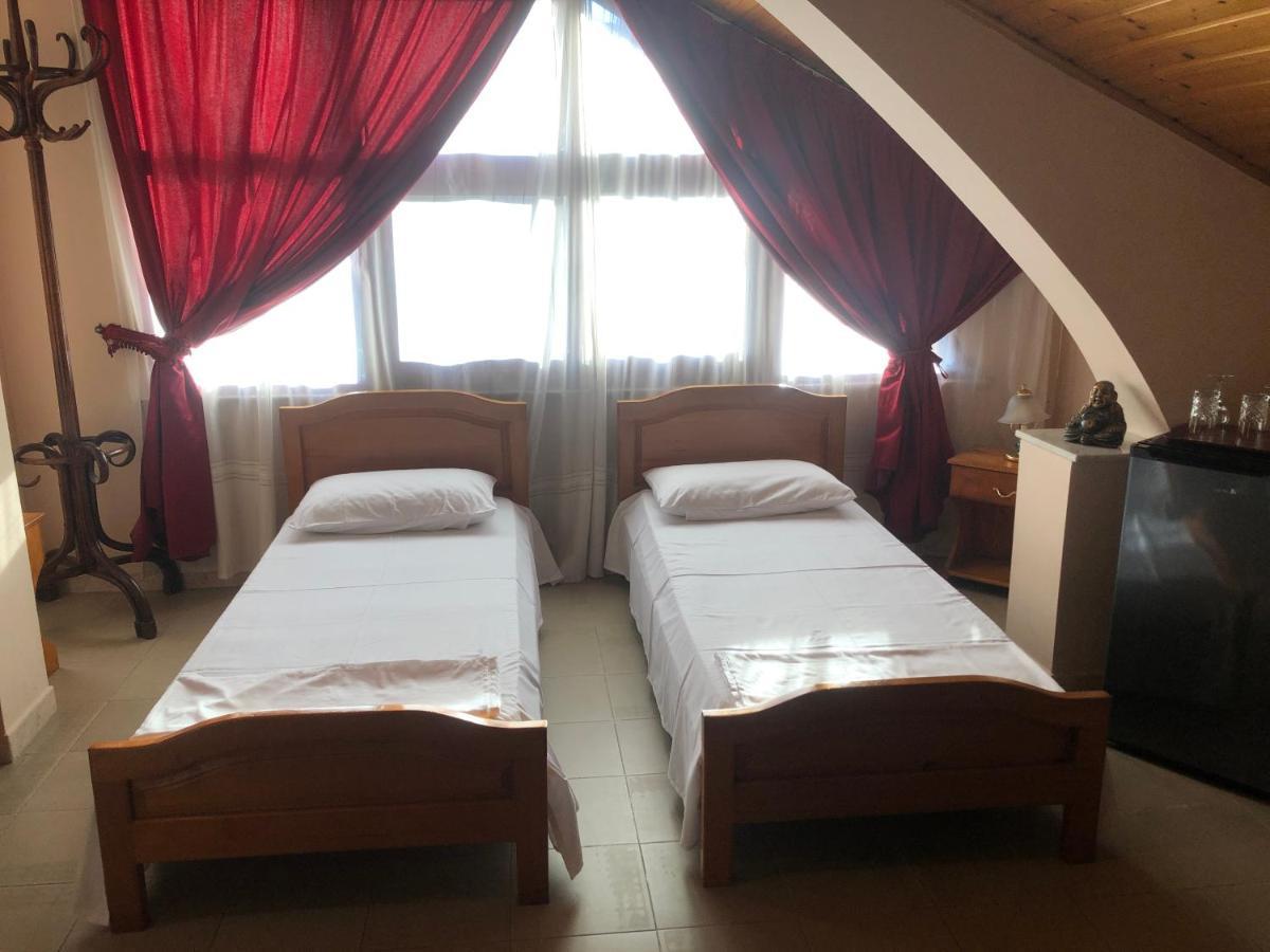Villa Pepeto Durres Albania מראה חיצוני תמונה