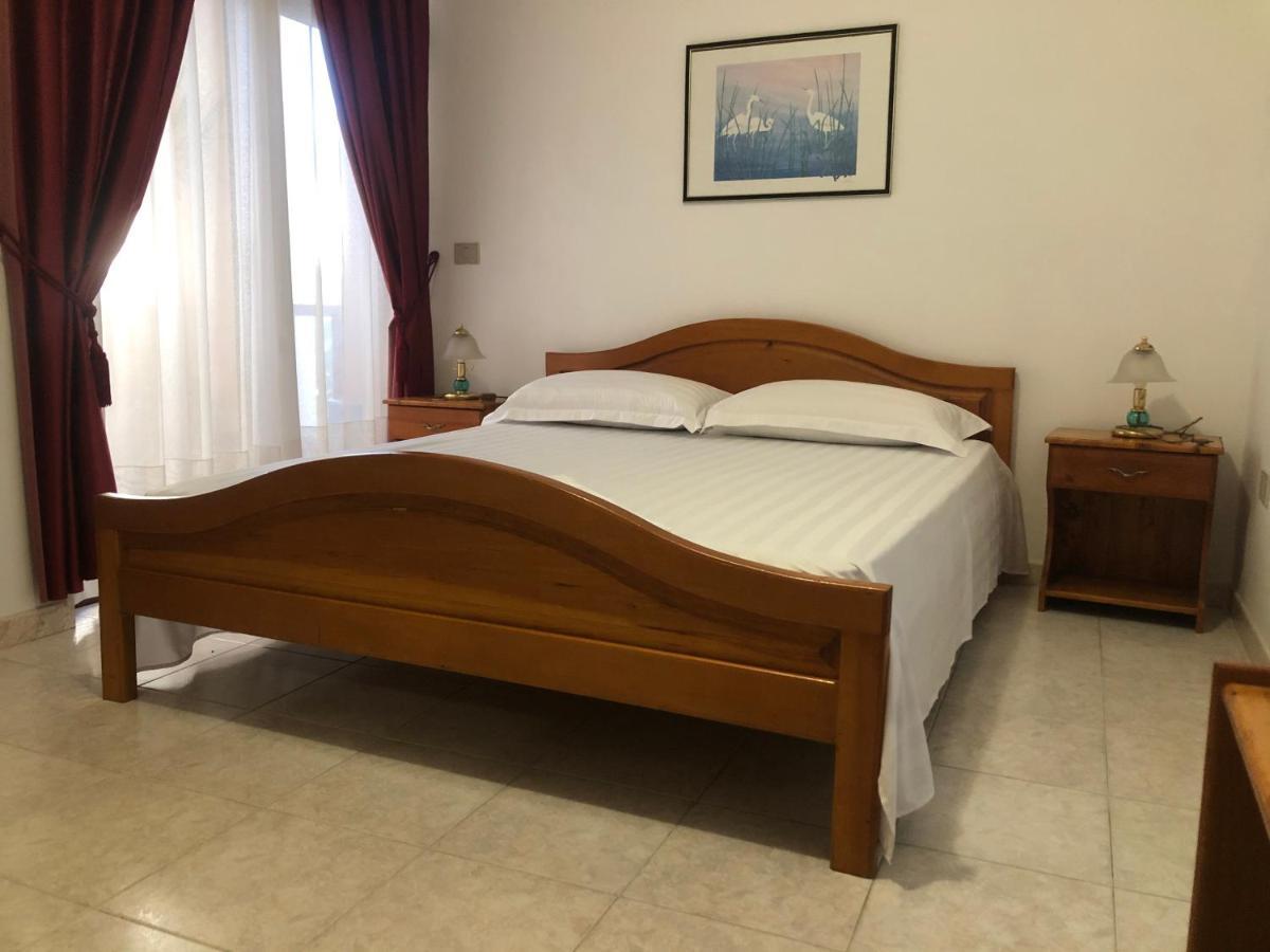 Villa Pepeto Durres Albania מראה חיצוני תמונה